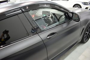 BMWX4