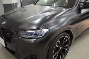 X4