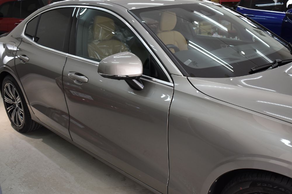 S60