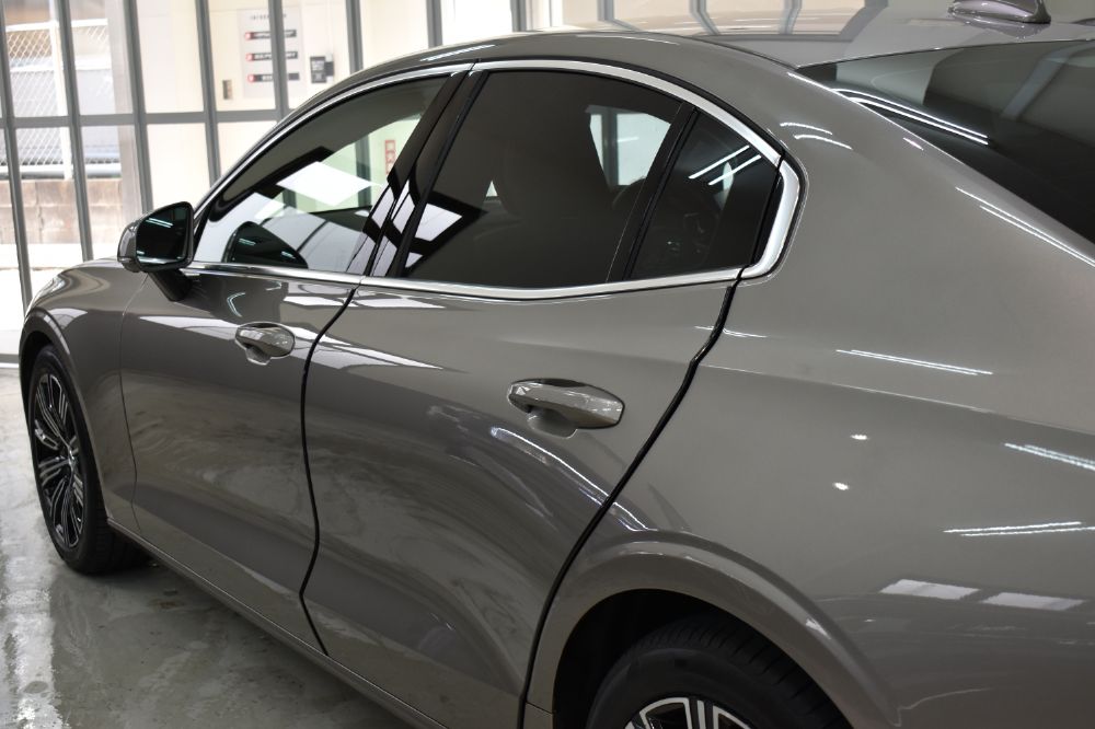S60