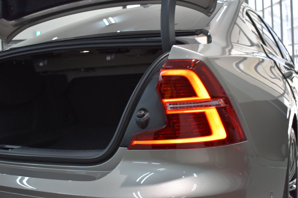 S60