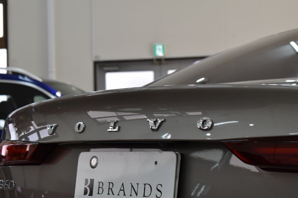 S60