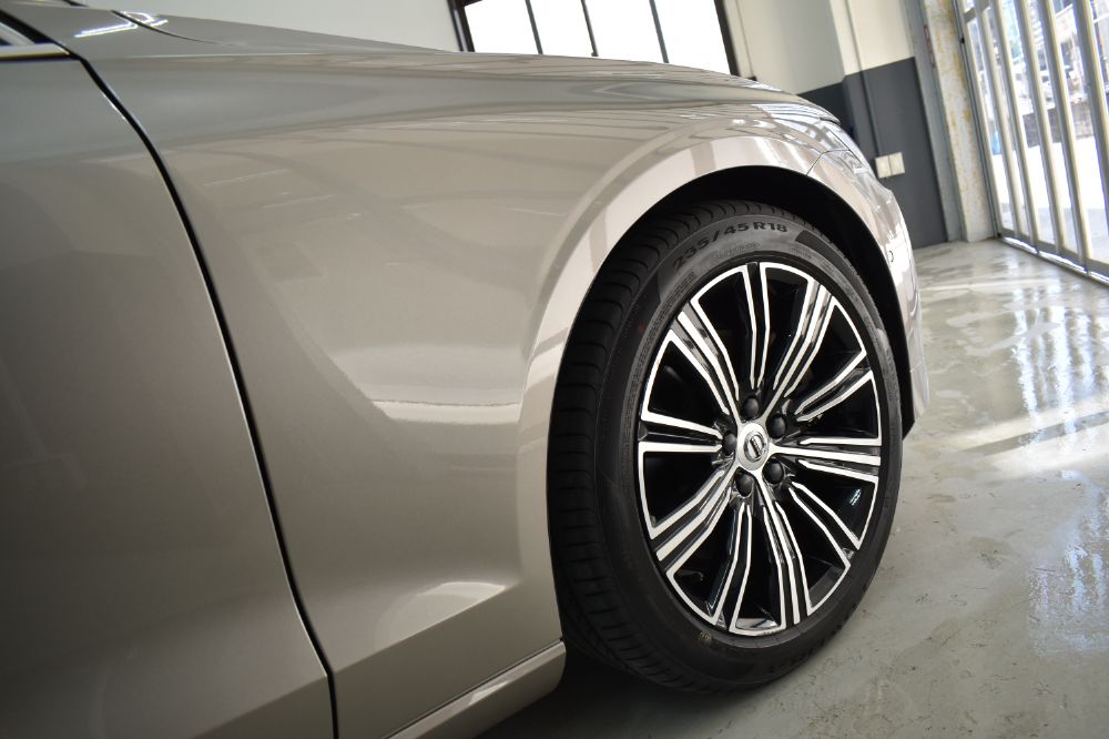 S60