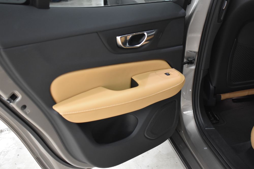 S60