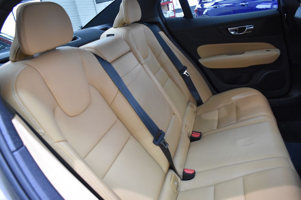 S60
