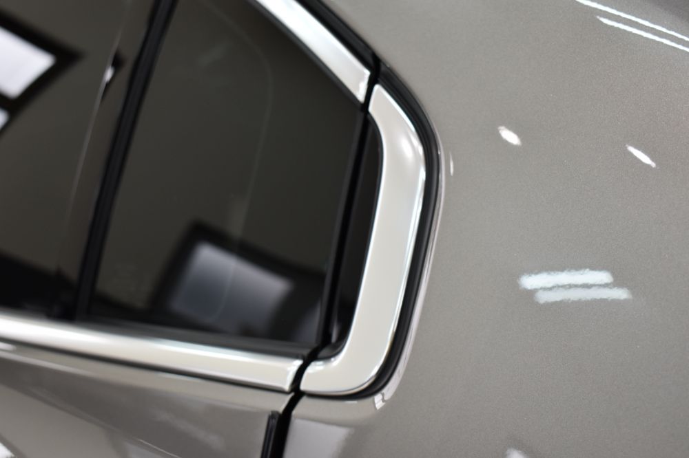 S60