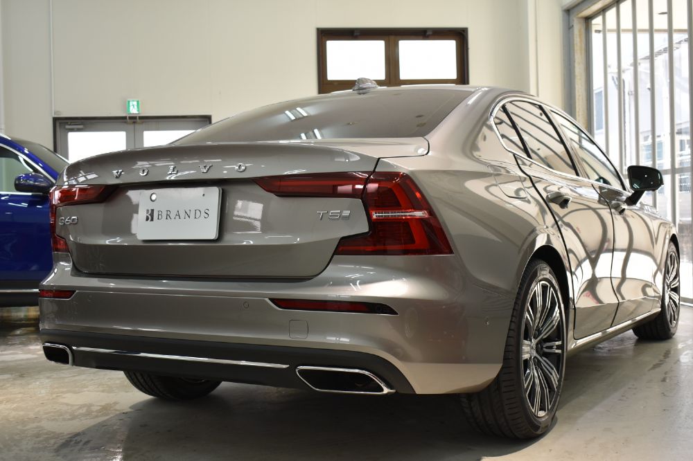 S60