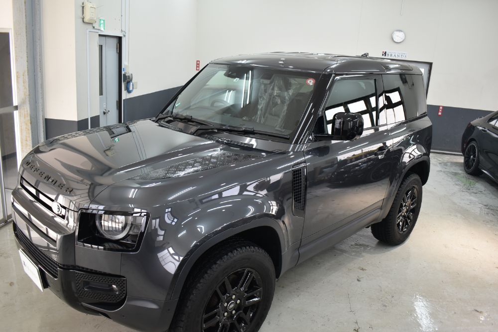 ディフェンダー