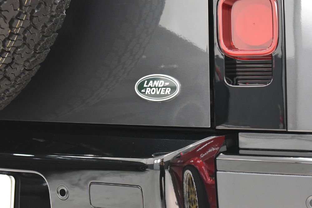 ディフェンダー