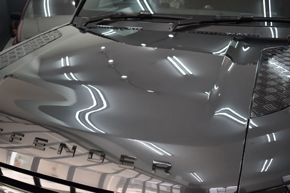 ディフェンダー