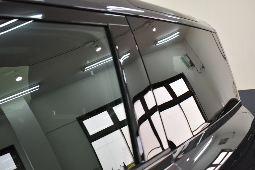 ディフェンダー