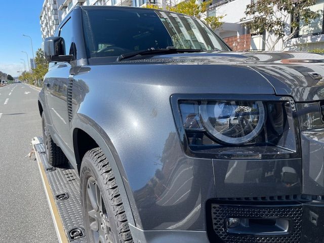 ディフェンダー