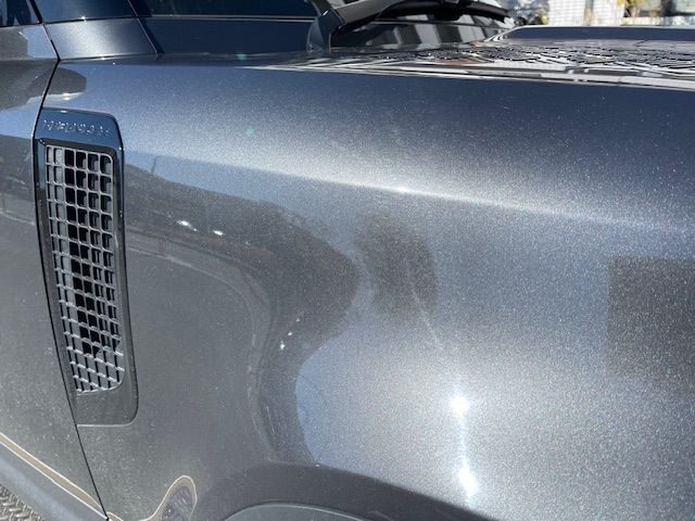 ディフェンダー