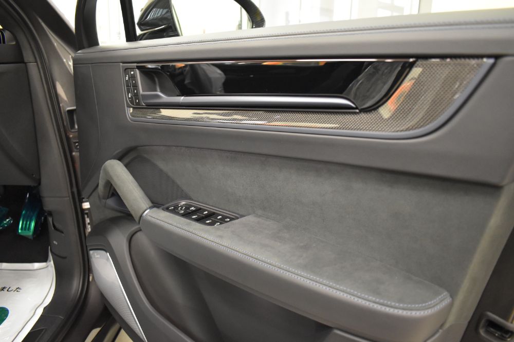 カイエンクーペ