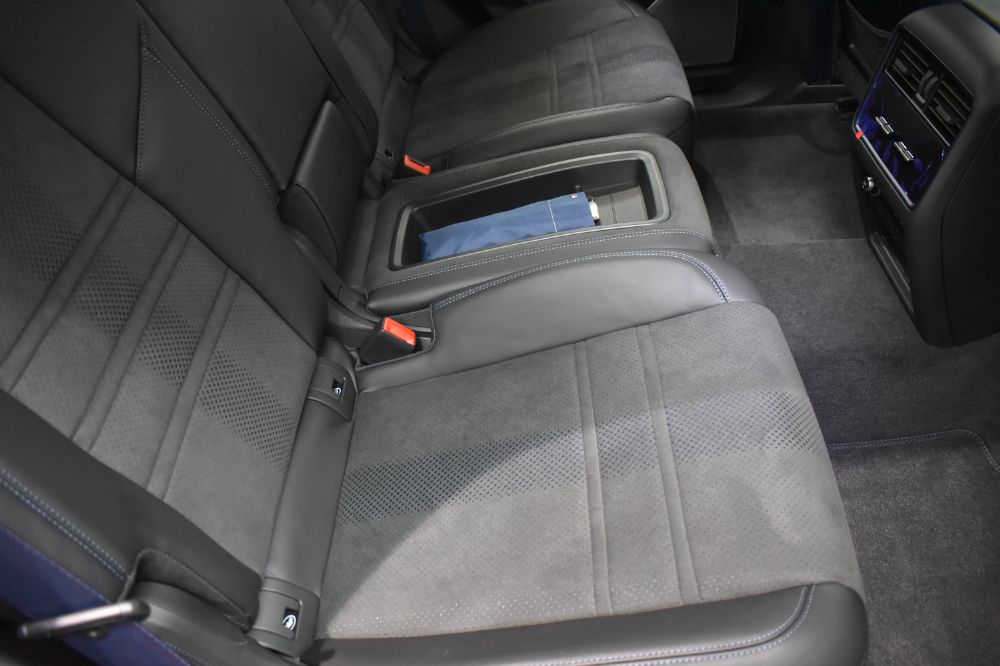 カイエンクーペ