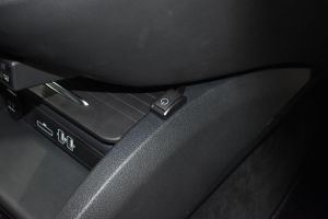 V220d