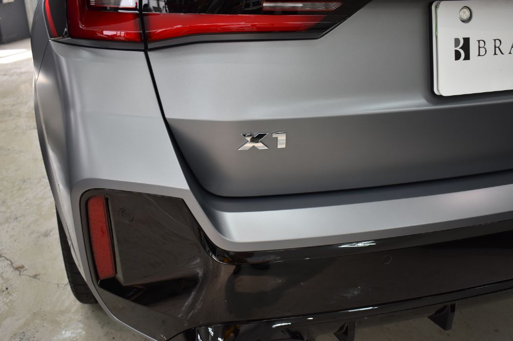 X1